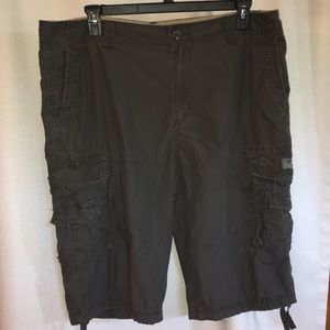 UnionBay Mens 40 olive green cotton cargo shorts bungee hem